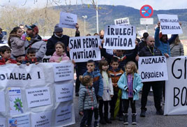 Familias en defensa de la jornada escolar continua piden derogar la orden foral